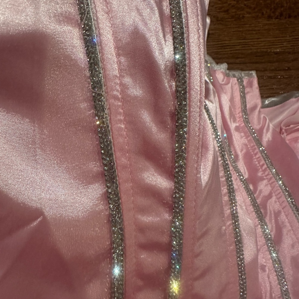 Dolls Kill Glinda Wicked Bubbly witch Pink Fairy Costume M NWT - Picture 14 of 14